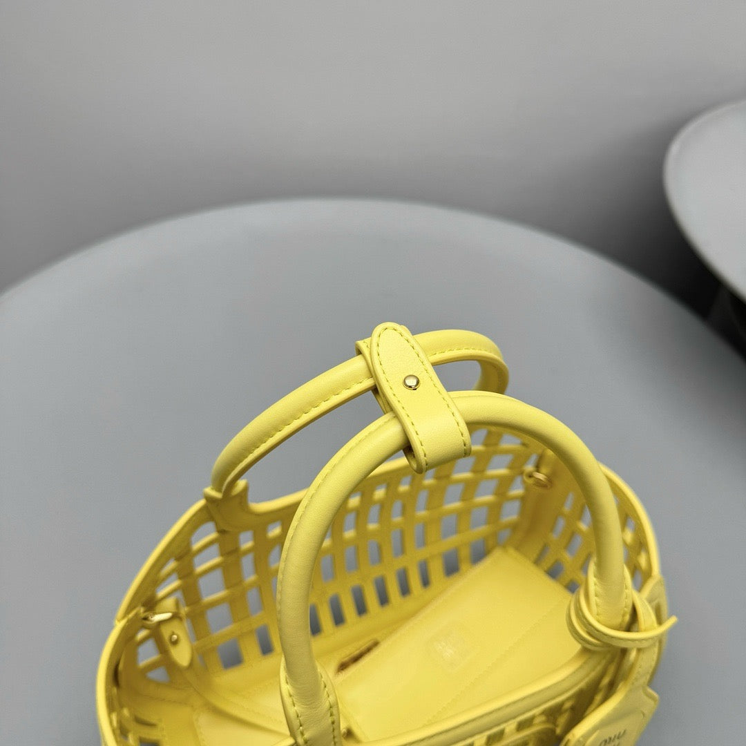 Bags- Miu M Leather Basket Bag Elegant Everyday Designer Handbag