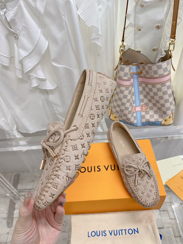 Louis Vuitton shoes Style 335 - interior and comfort detail