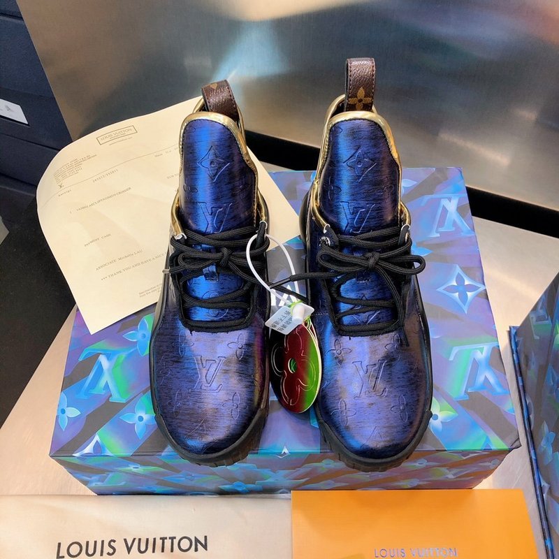 Side profile view of Louis Vuitton luxury piece style No.145