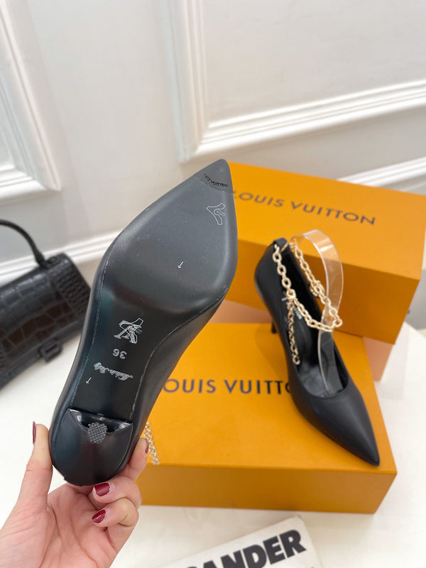 Louis Vuitton shoes Style 414 - packaging and accessories (alternate angle)