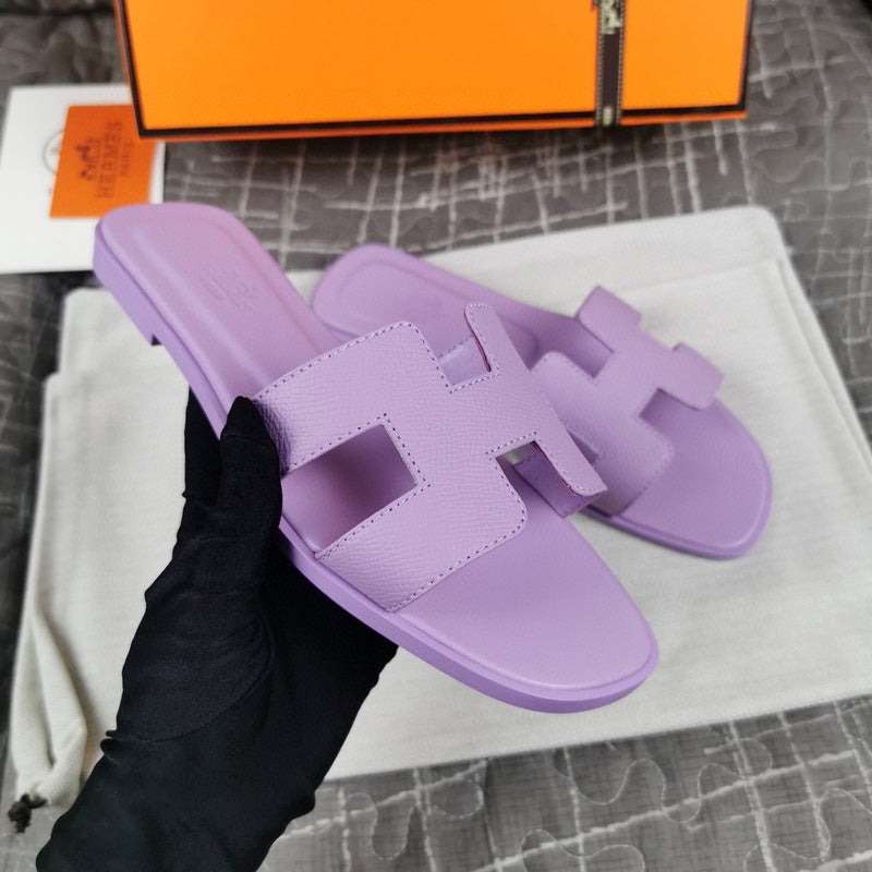 Hermes sandals Style 007 - angled studio shot