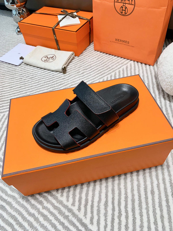 Hermes sandals Style 216 - top view showing design