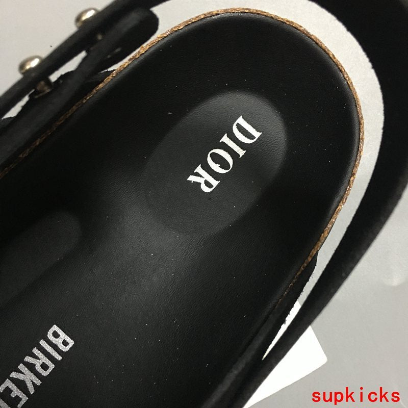 Dior shoes Style 023 - texture and material detail