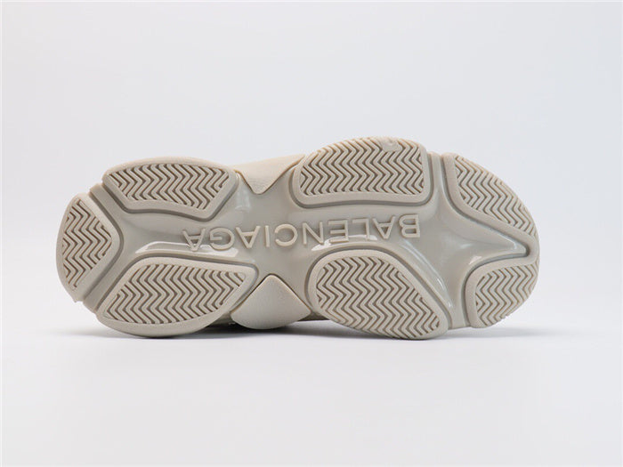 Balenciaga shoes Style 414 - logo and branding close-up