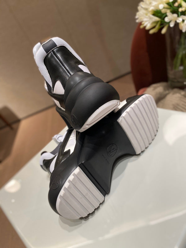 Louis Vuitton shoes Style 279 - angled studio shot