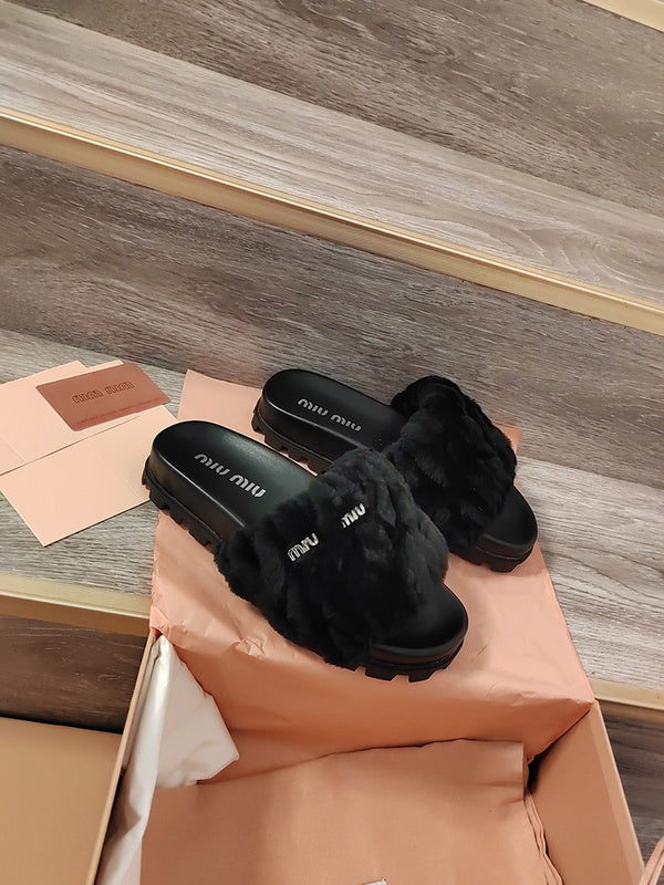 Side profile view of Miu Miu luxury piece style No.097