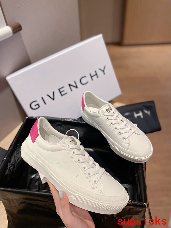 Givenchy Black High-Top Sneakers - Sole Detail View