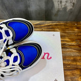 Styling view of Louis Vuitton luxury piece style No.136