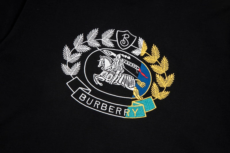 Full silhouette view of Burberry luxury piece style No.325