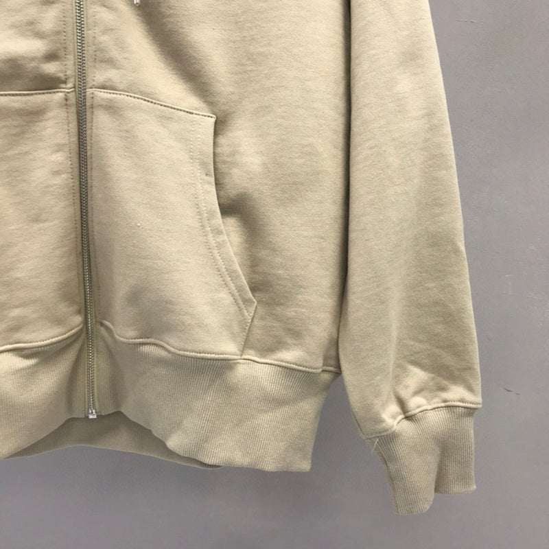 Three-quarter angle view of Amiri luxury piece style No.049