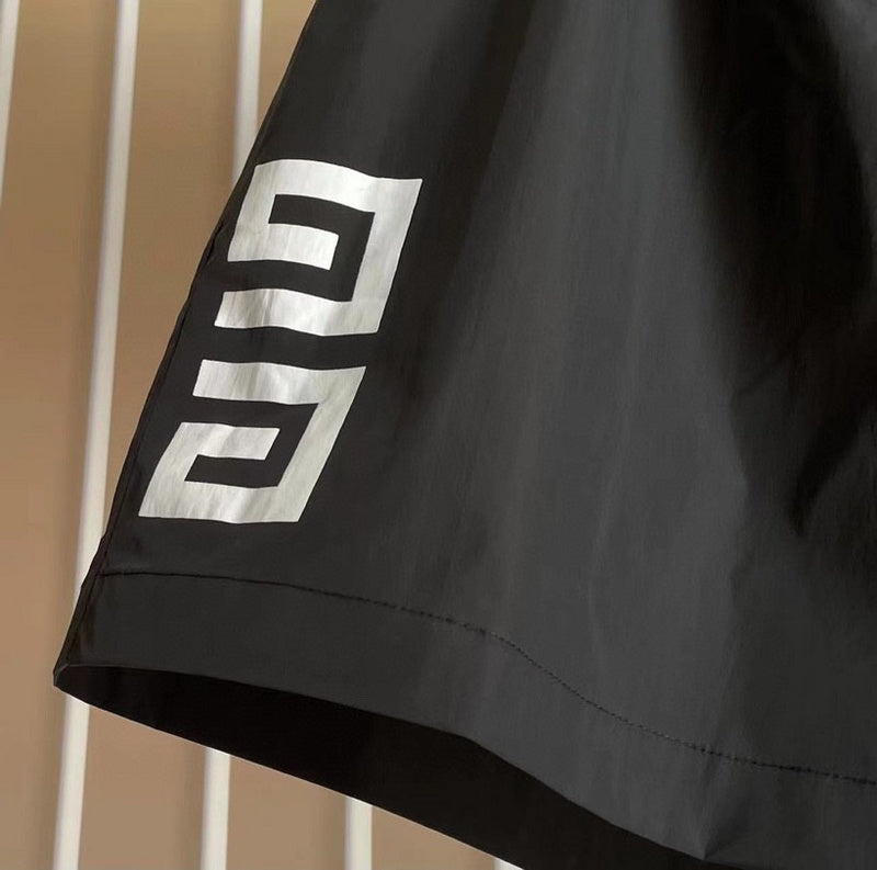 Full silhouette view of Givenchy luxury piece style No.178