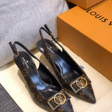 Side profile view of Louis Vuitton luxury piece style No.123