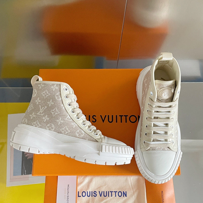 Louis Vuitton Tan Classic Ballet Flats - Full Silhouette View