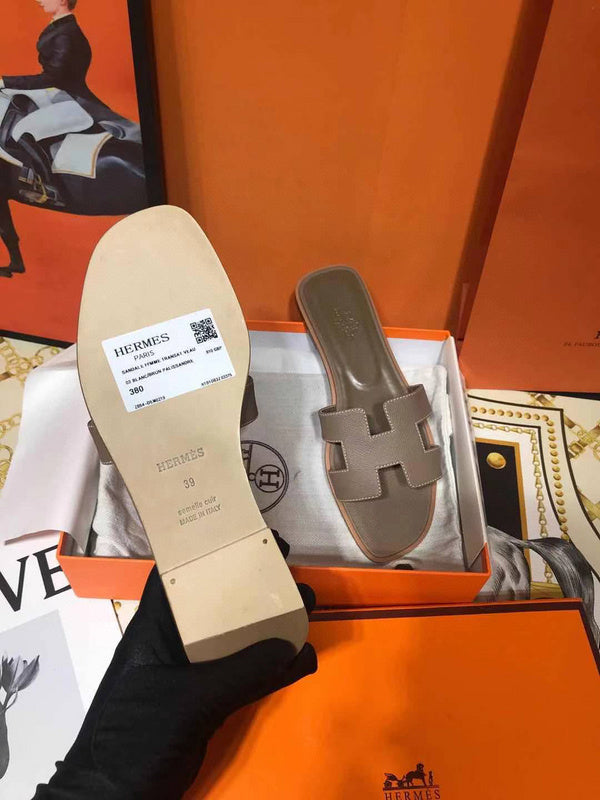 Hermès Grey Crisscross Strap Sandals - Lifestyle Styling Shot
