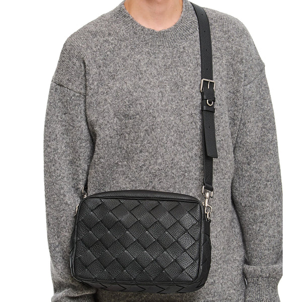 Bottega Veneta Bags? Bottega Veneta Intrecciato Camera Bag Men Elegant Everyday Designer Handbag