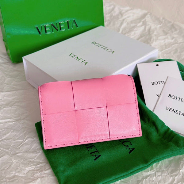 Bottega Veneta Wallet Nd – luxury designer bag at Velouxe
