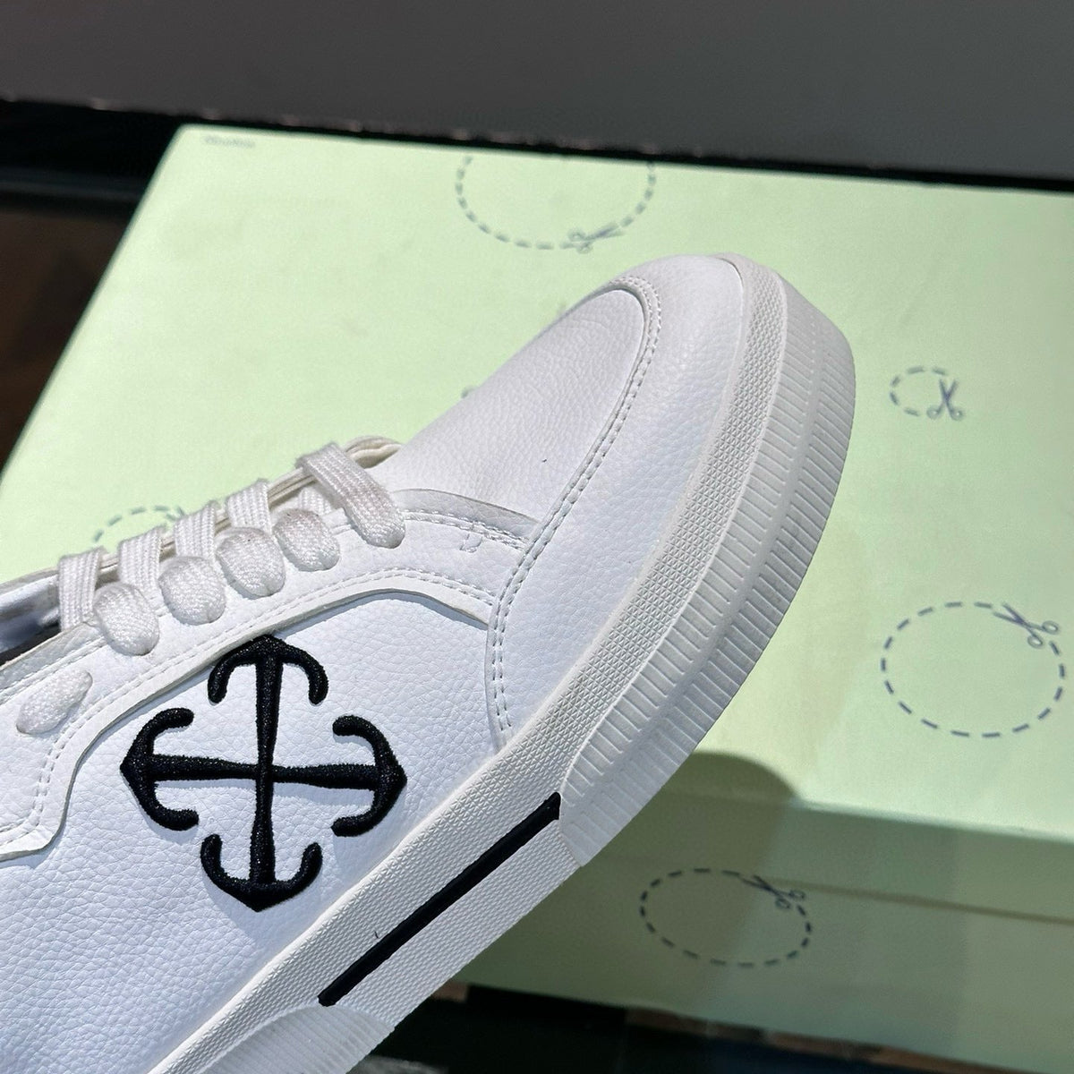 Shoes- Off W Trainers Premium Designer Casual Shoes