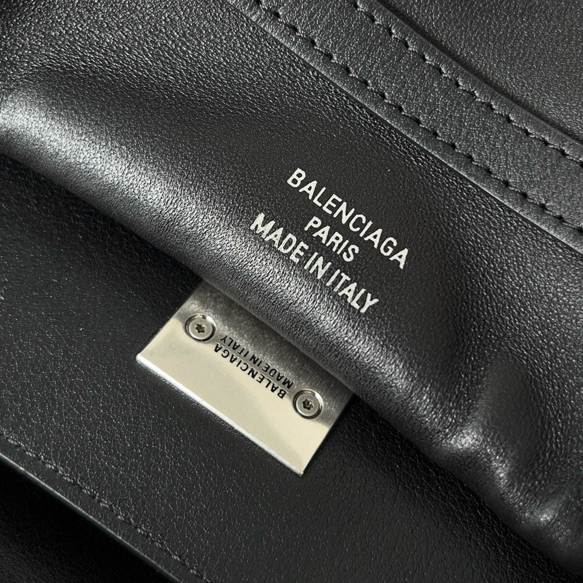 Bags- Bal Medium Rodeo Bag Elegant Everyday Designer Handbag