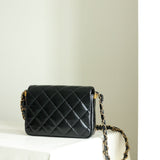 Chanel 23K Bag detail shot – authentic designer craftsmanship