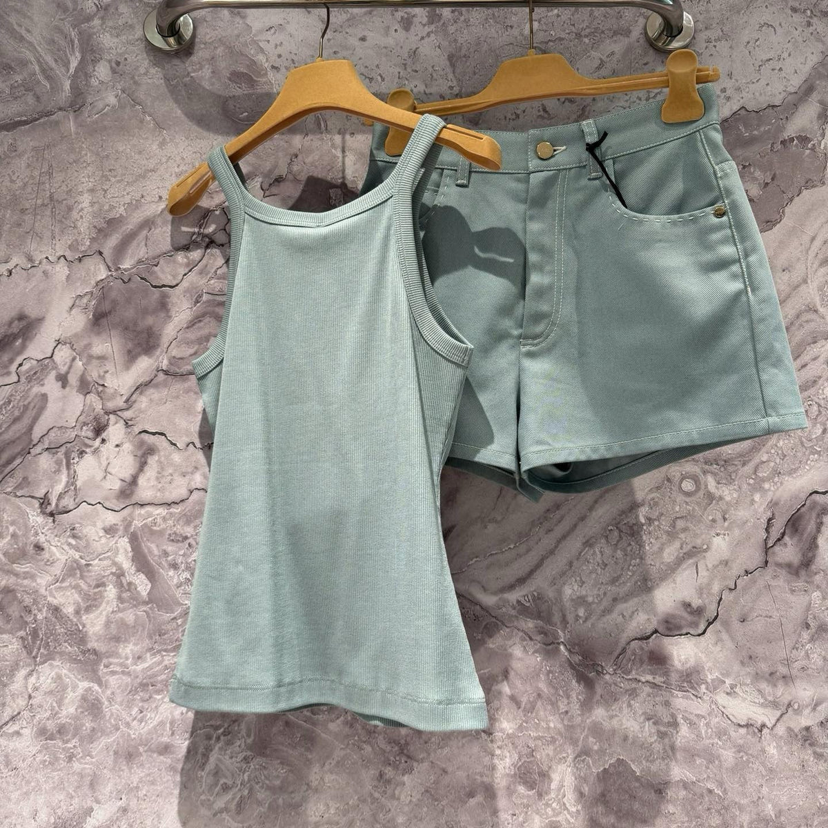 Tops- Fen Tank Top Elegant Everyday Designer Top
