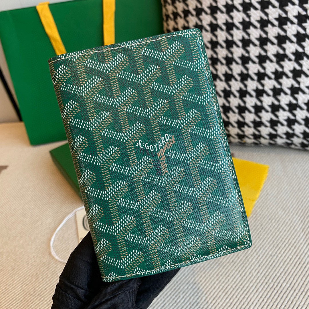 Accessories- Goya Grenelle Passport Cover Luxury Designer Fashion Accessory