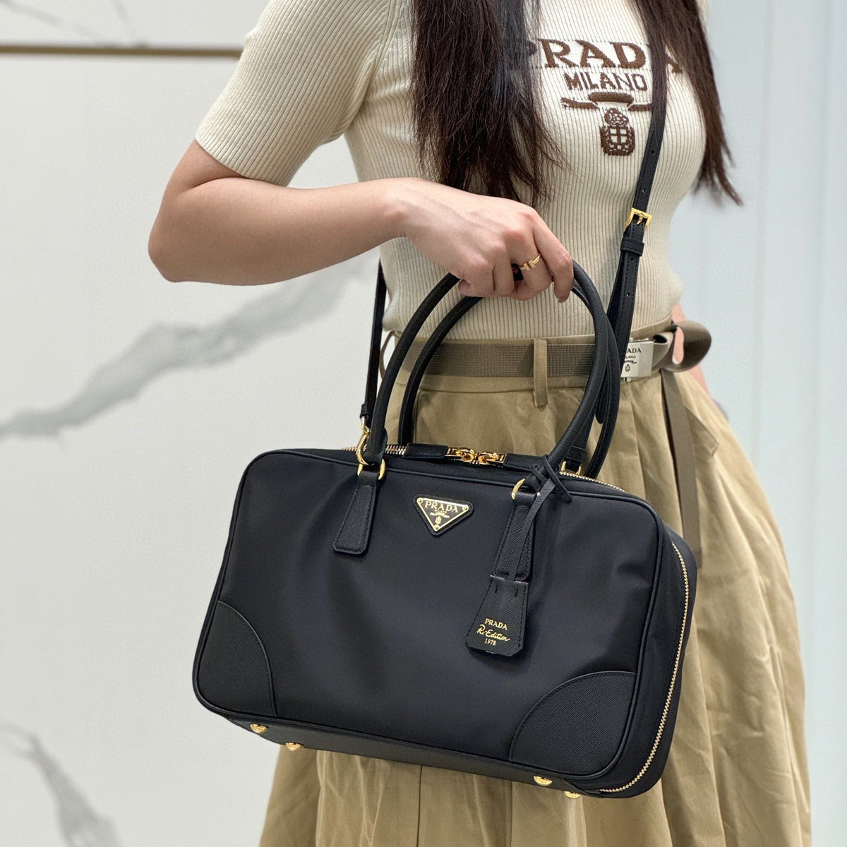 Bags- Pd Re-edition 1978 Medium Bag Elegant Everyday Designer Handbag