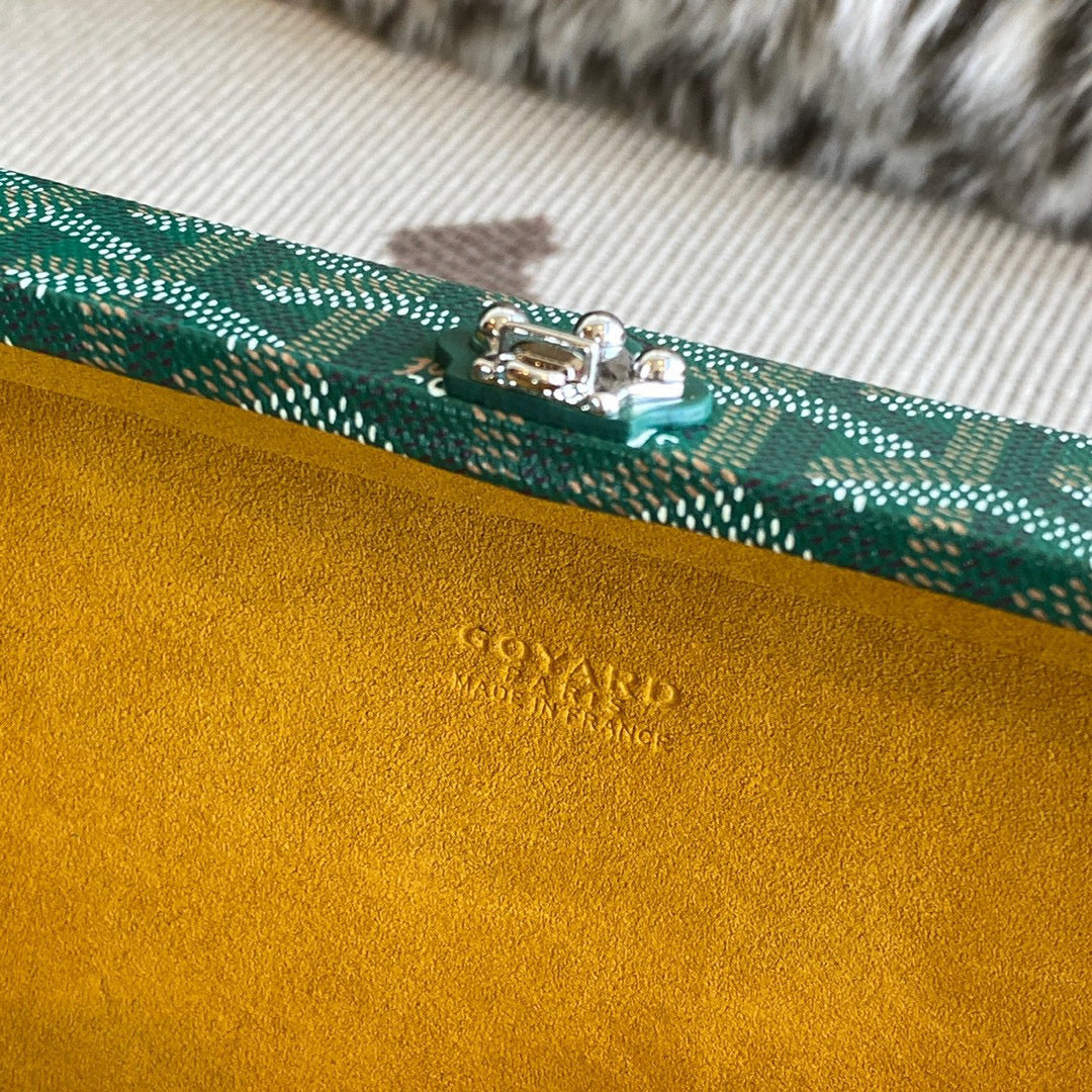Bags- Goya Grand Hotel Trunk Bag Elegant Everyday Designer Handbag