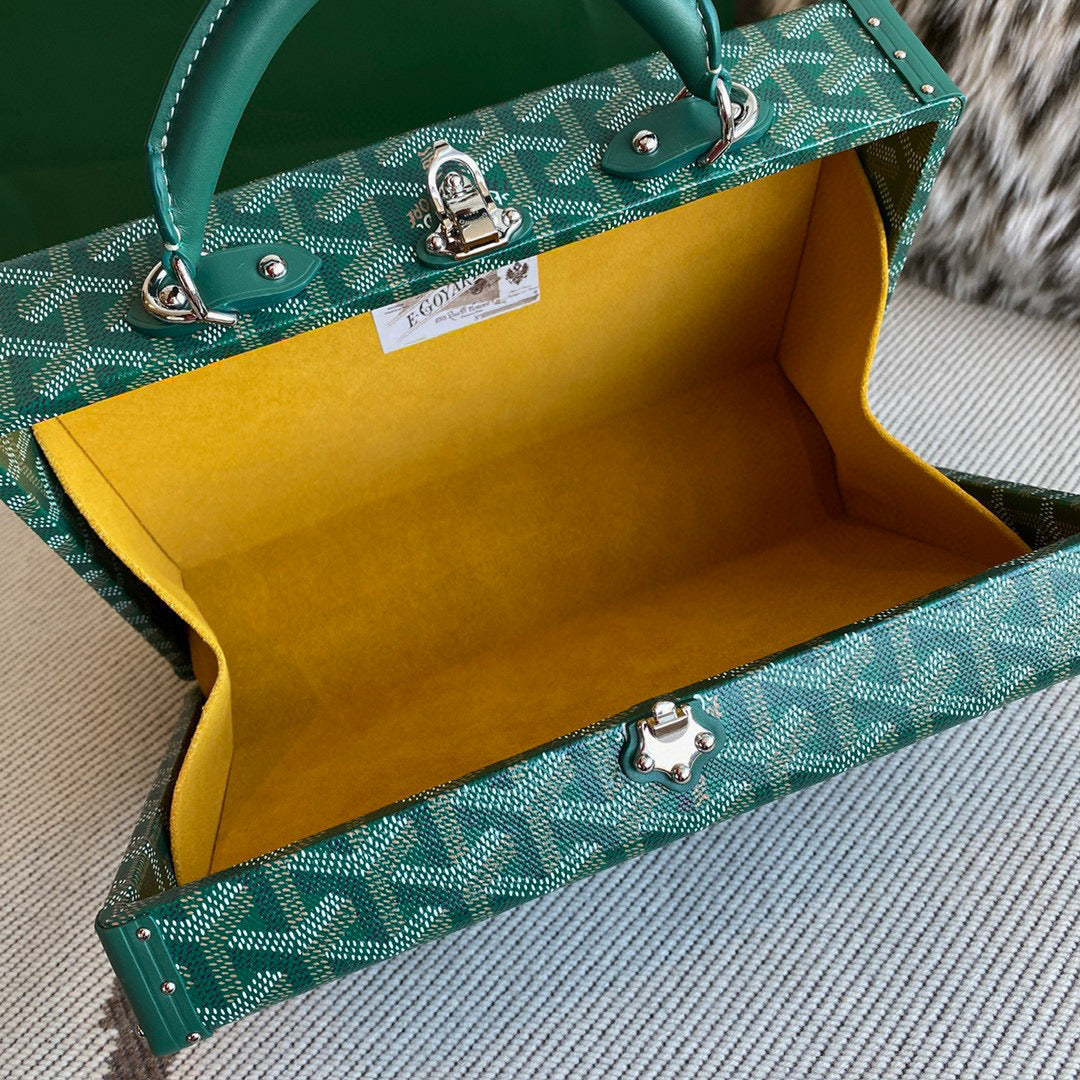 Bags- Goya Grand Hotel Trunk Bag Elegant Everyday Designer Handbag