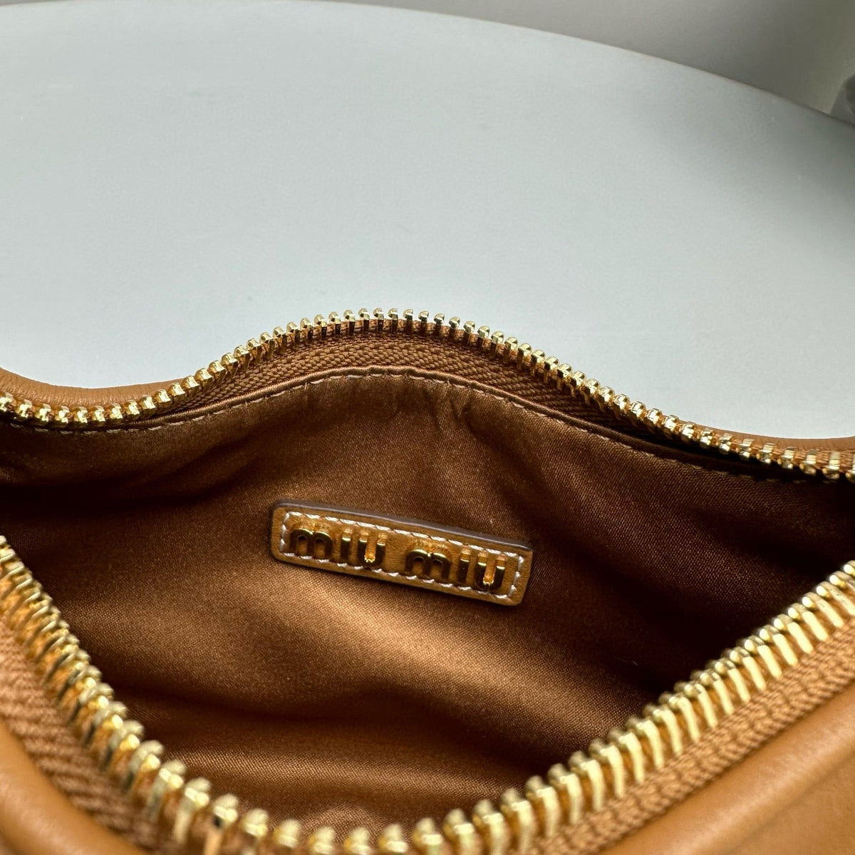 Bags- Miu M Leather Hobo Bag Elegant Everyday Designer Handbag