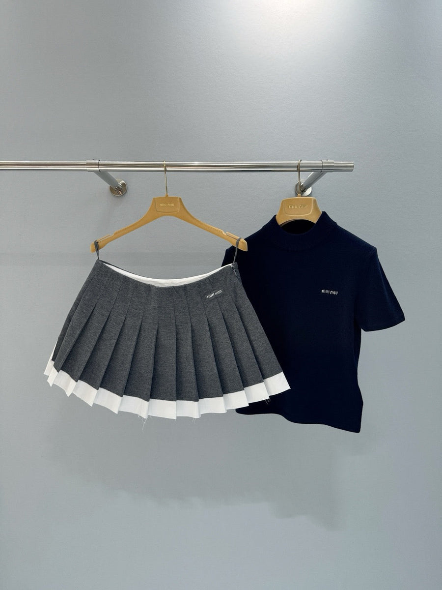 Skirts? Miu M Skirt Elegant Designer Casual Skirt