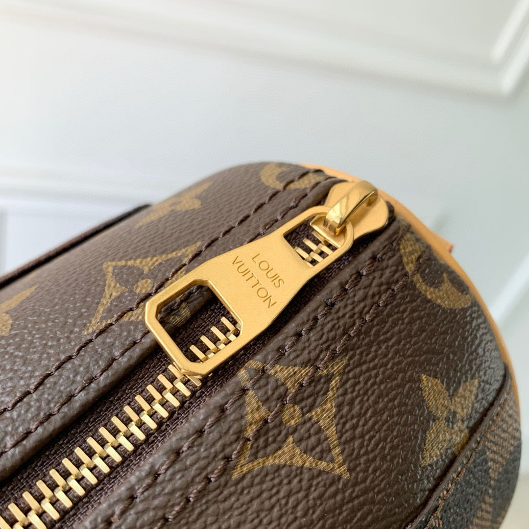 Velouxe Bags?  Velouxe Lou Keepall 25 Bag Premium Designer Shoulder Bag