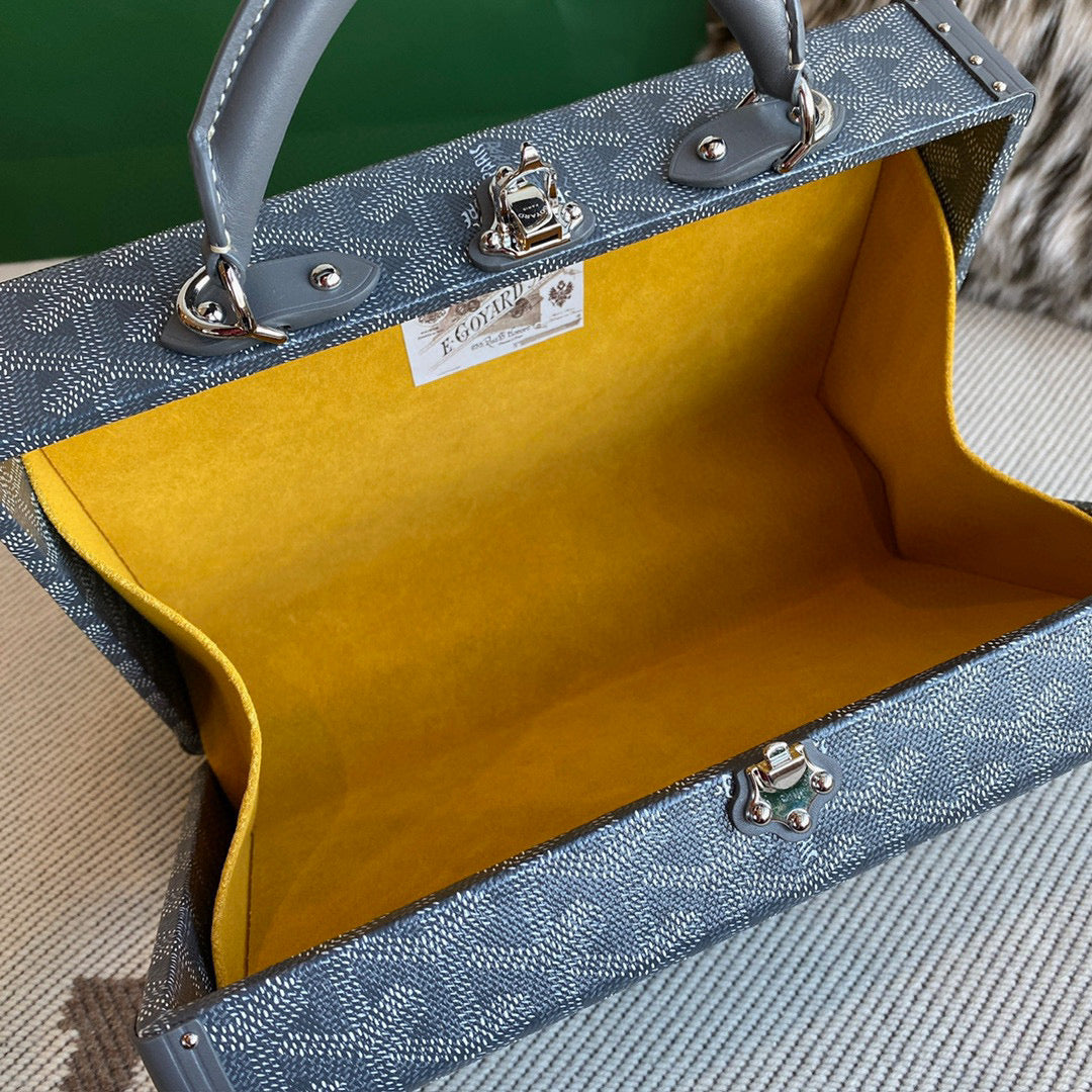 Bags- Goya Grand Hotel Trunk Bag Premium Designer Shoulder Bag