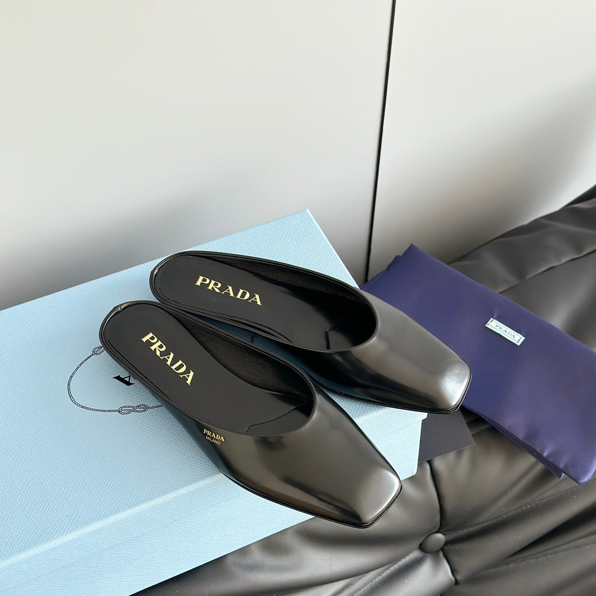 Accessories- Pd Mules Luxury Designer Fashion Accessory