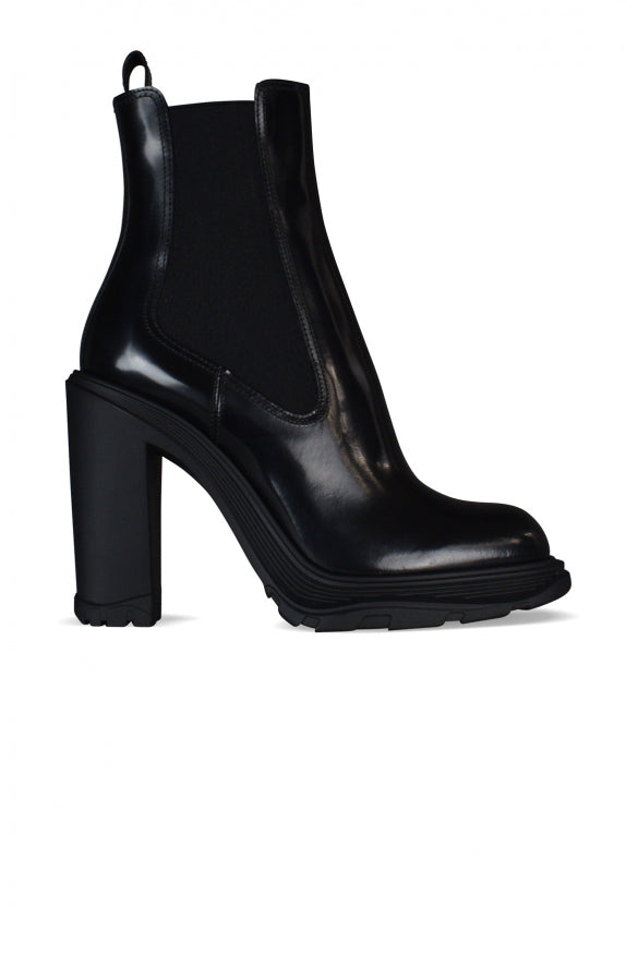 Alexander McQueen Shoes- Alexander Mcqueen Women Tread Chelsea Boots Luxury Lifestyle Designer Footwear
