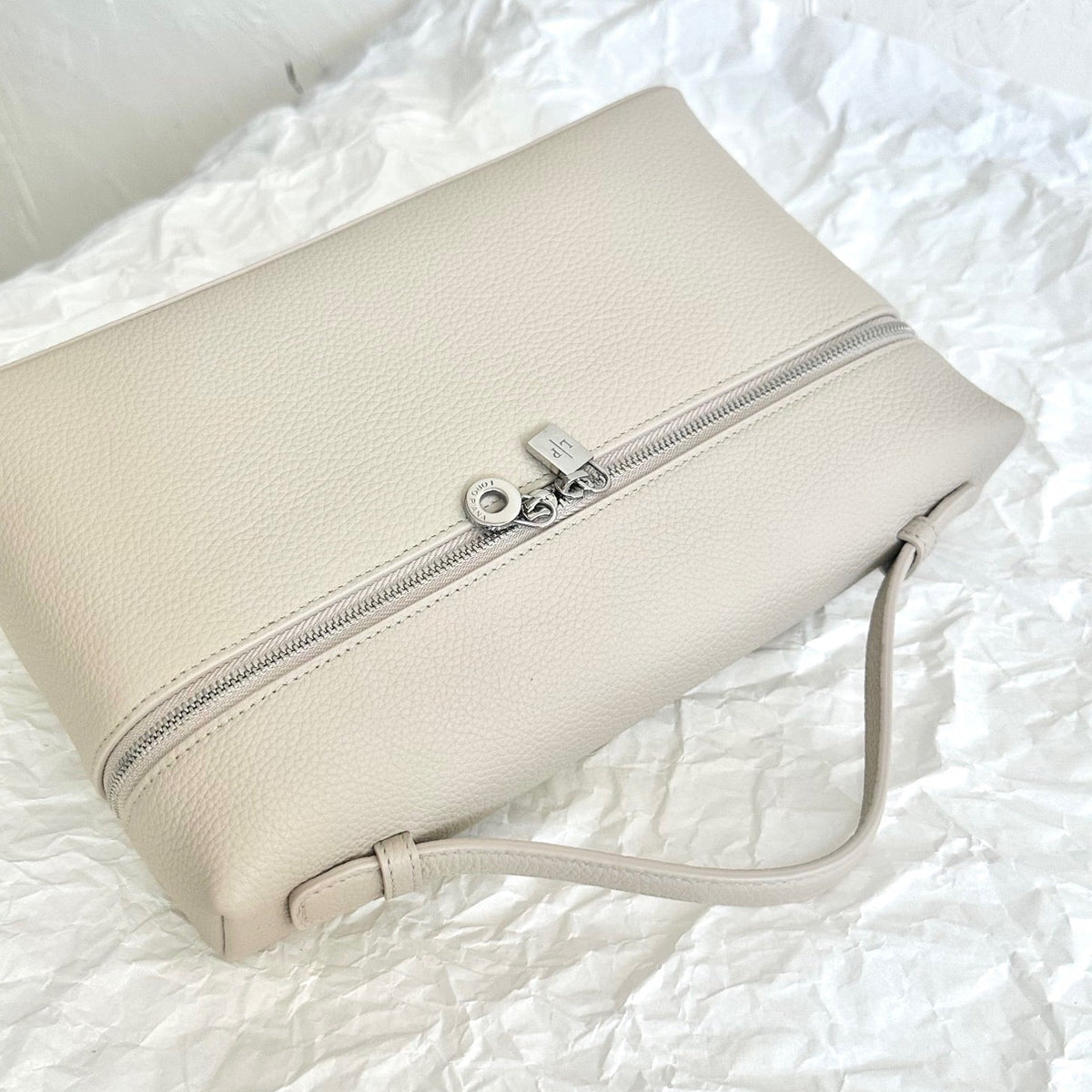 Bags- Loro P Extra Pouch L27 Premium Designer Shoulder Bag