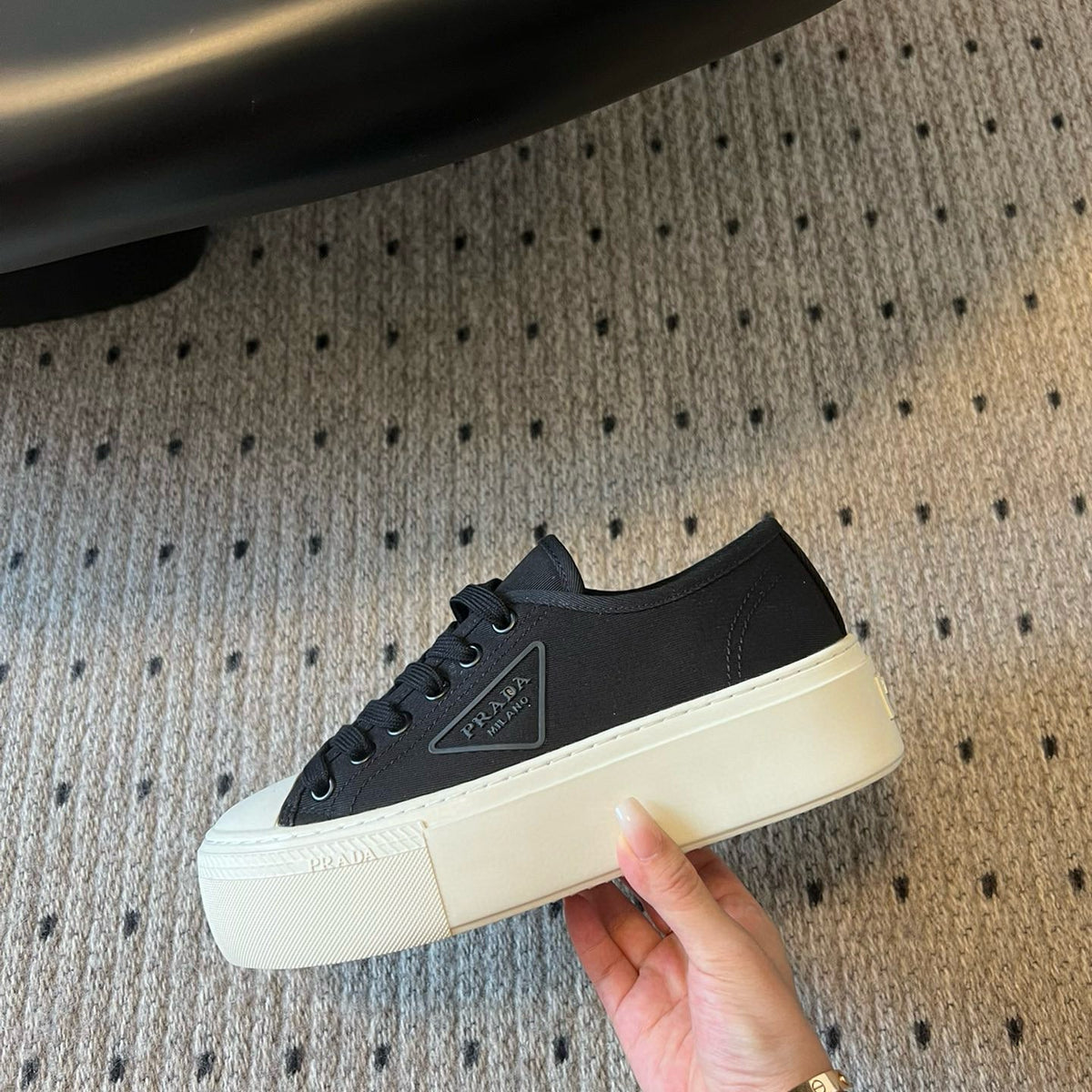 Shoes- Pd Fabric Sneakers Comfortable Everyday Designer Shoes