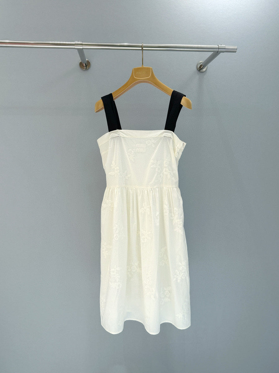 Dresses- Miu M Dress Chic Everyday Designer Dress