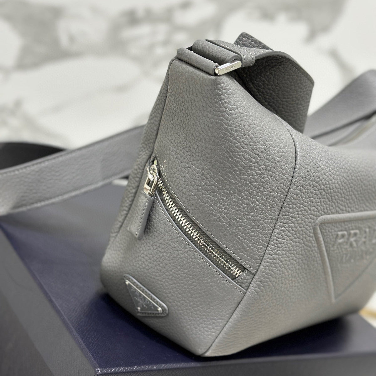 Bags- Pd Leather Bag With Shoulder Strap Elegant Everyday Designer Handbag