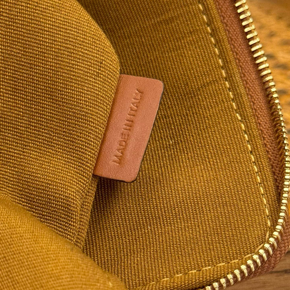 Bags- Cel Small Pouch With Strap Elegant Everyday Designer Handbag