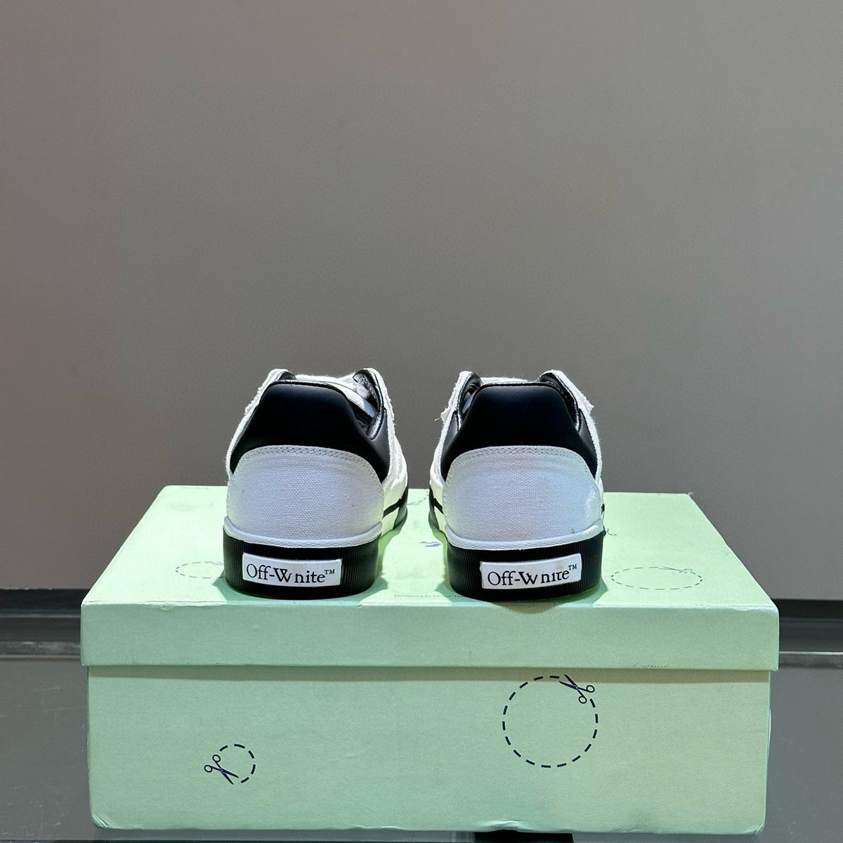 Shoes- Off W Trainers Comfortable Everyday Designer Shoes
