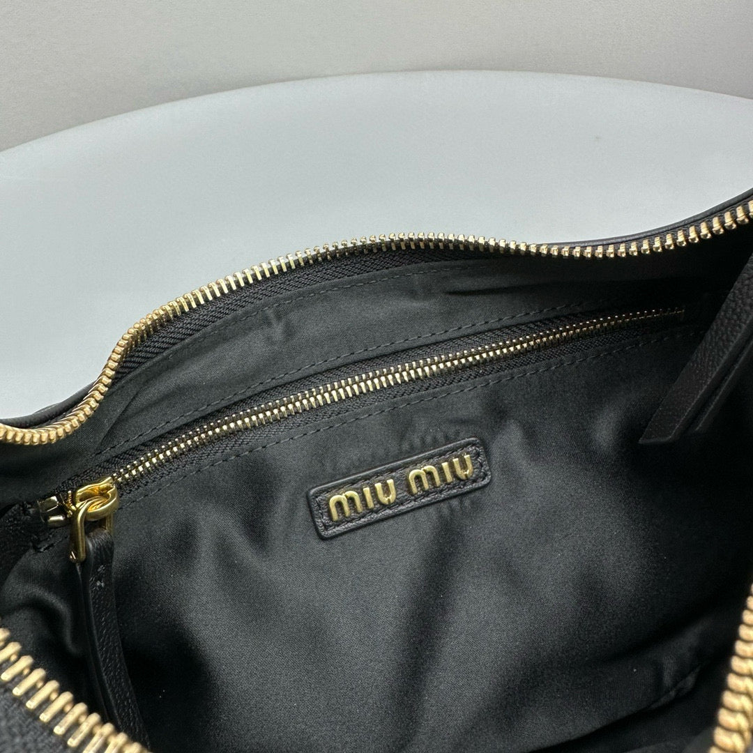 Bags- Miu M Pocket Nappa Leather Bag Luxury Designer Leather Handbag