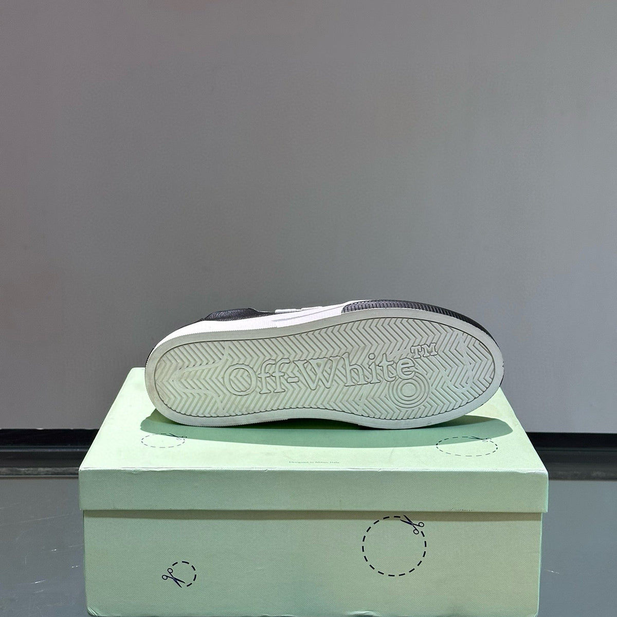 Shoes- Off W Trainers Comfortable Everyday Designer Shoes