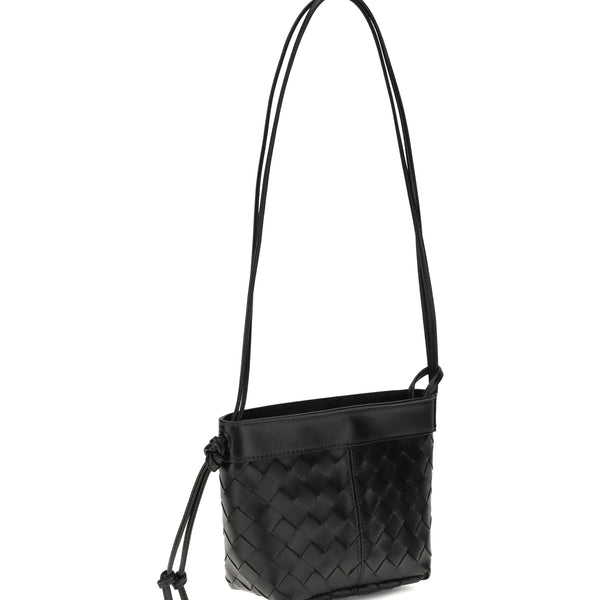 Bottega Veneta premium shoulder bags detail and craftsmanship close-up
