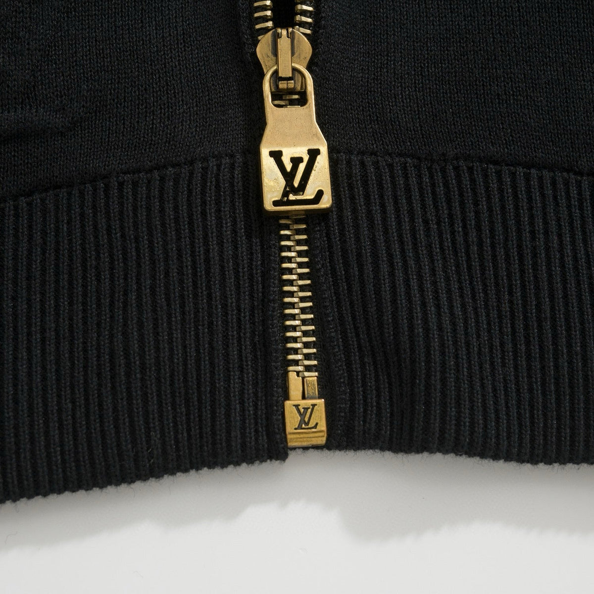 Louis Vuitton Sweaters- Louis Vuitton Lou Zip Cardigan Premium Casual Designer Knitwear