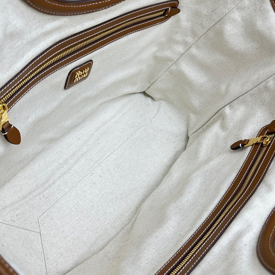 Bags- Miu M Ivy Cannete Bag Elegant Everyday Designer Handbag