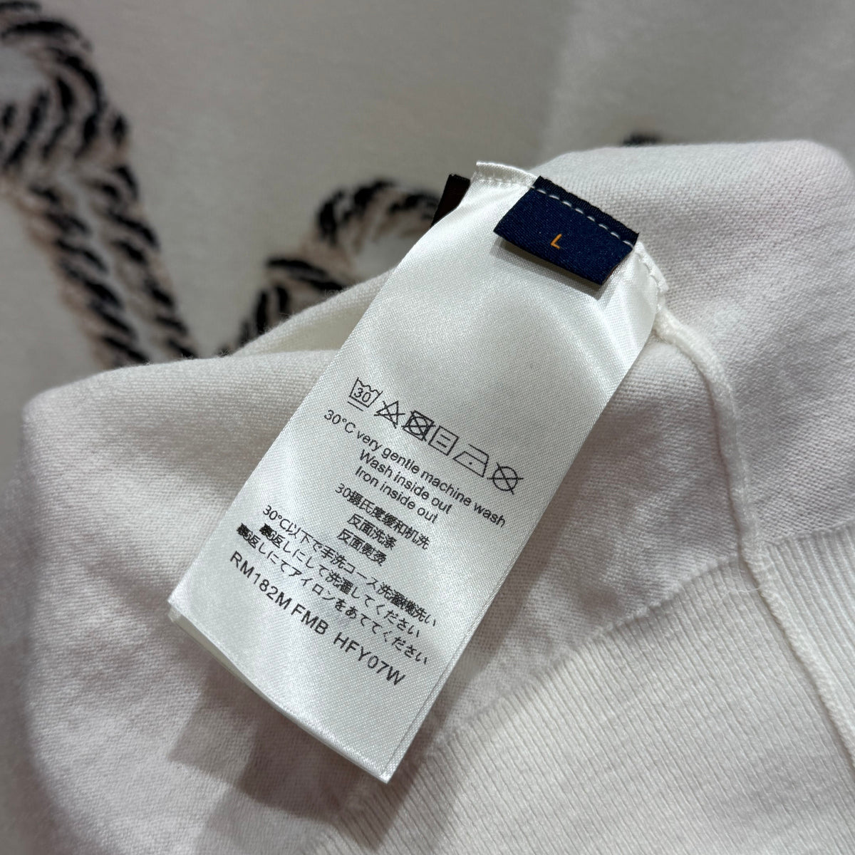 Louis Vuitton T-Shirts- Louis Vuitton Lou T-shirt Premium Designer Cotton T-Shirt
