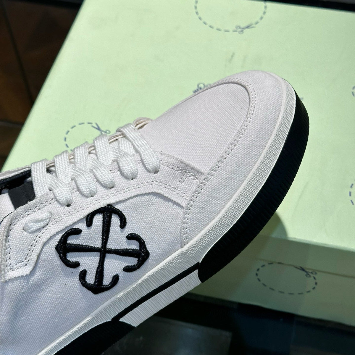 Shoes- Off W Trainers Comfortable Everyday Designer Shoes