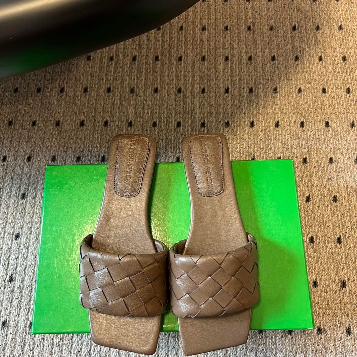 Shoes- Bott V Sandals Luxury Lifestyle Designer Footwear