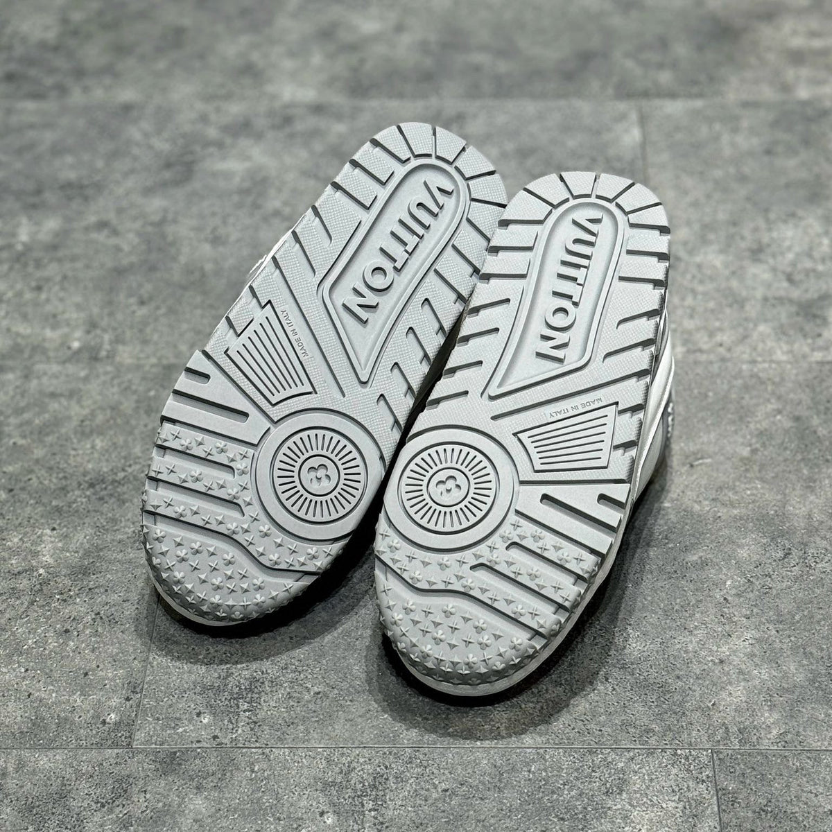 Louis Vuitton Shoes- Louis Vuitton Lou Trainers Luxury Lifestyle Designer Footwear
