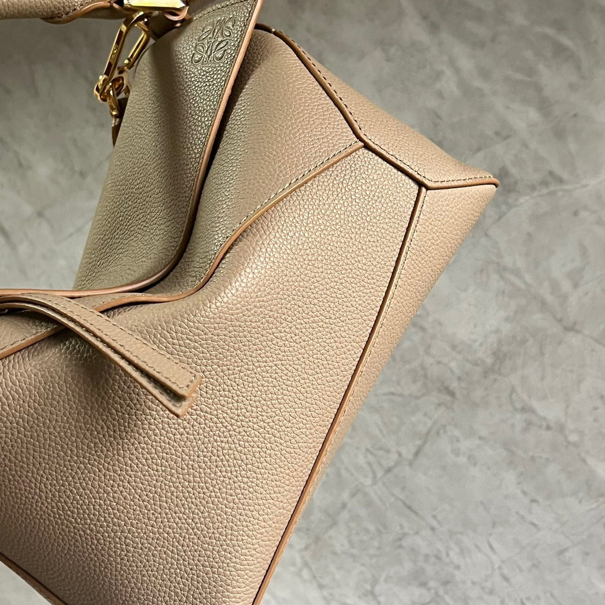 Bags- Loew Small Puzzle Edge Bag Elegant Everyday Designer Handbag